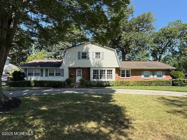 23 Haddon Park, Fair Haven, NJ 07704