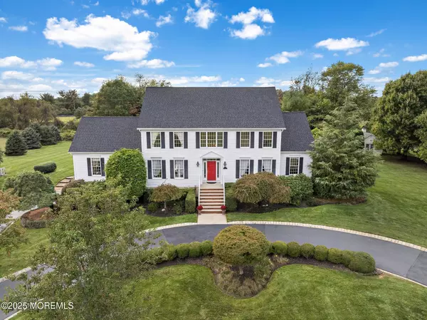 10 Driftwood Lane, Colts Neck, NJ 07722