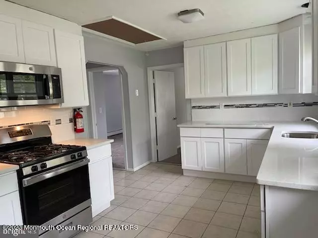 Waretown, NJ 08758,37 Lighthouse Drive