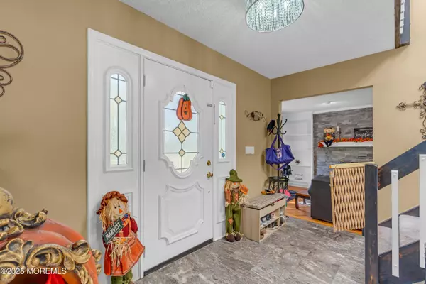 Brick, NJ 08724,581 Winding River Road