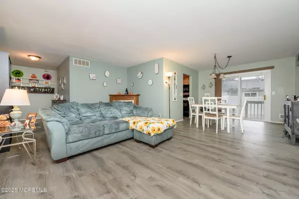 Toms River, NJ 08757,1333 Monmouth Avenue