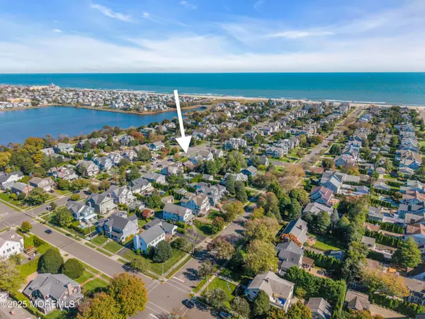 Sea Girt, NJ 08750,302 Beacon Boulevard