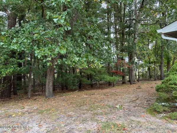 Whiting, NJ 08759,7 Bennington Lane #A