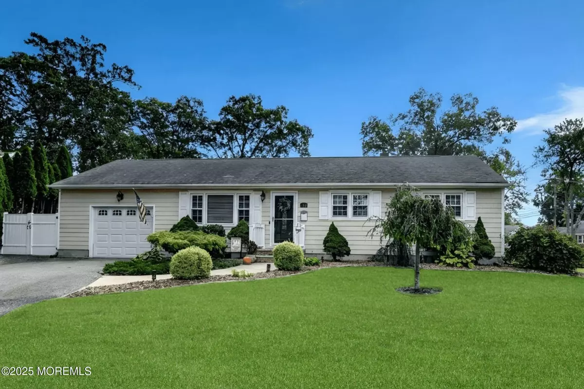 Toms River, NJ 08753,241 Lester Road