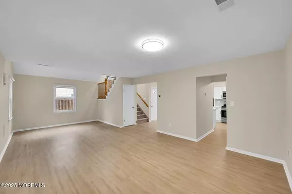 Freehold, NJ 07728,4 Cooper Court
