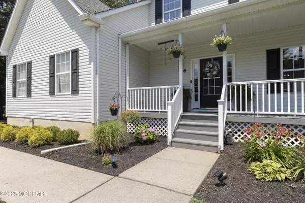 Jackson, NJ 08527,6 Kindling Way