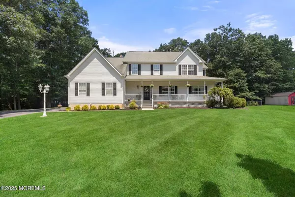 Jackson, NJ 08527,6 Kindling Way