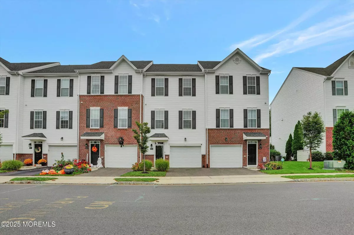 Brick, NJ 08723,303 Prosper Way #203