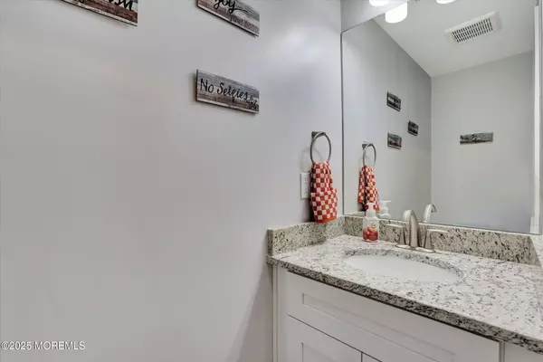 Brick, NJ 08723,303 Prosper Way #203