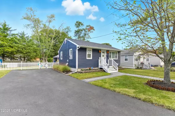 Toms River, NJ 08753,2216 Adams Avenue