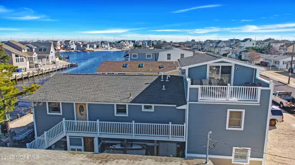 Lavallette, NJ 08735,256 Ocean Bay Boulevard