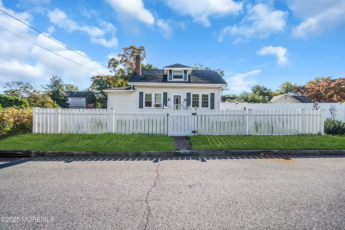 Port Monmouth, NJ 07758,35 Montana Avenue