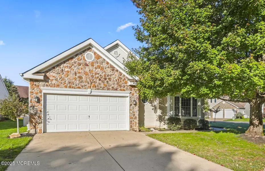 1 Saint Andrews Road, Jackson, NJ 08527