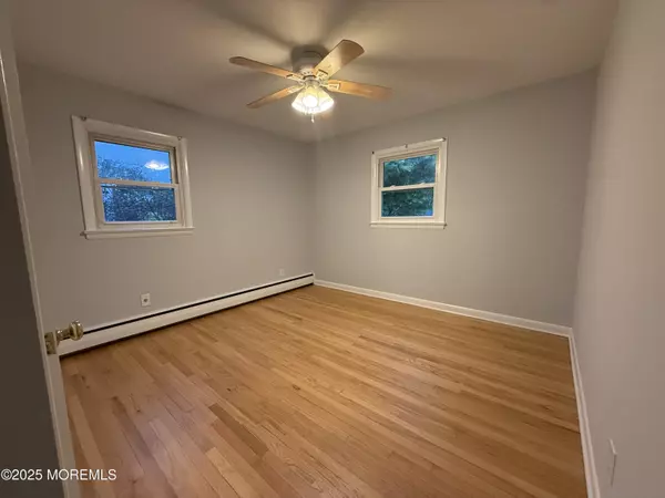 Oakhurst, NJ 07755,138 Ampere Avenue