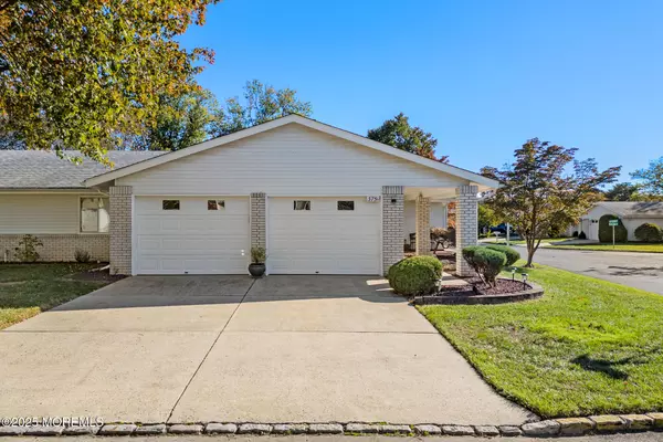 Monroe, NJ 08831,375 Duranta Plz #375C