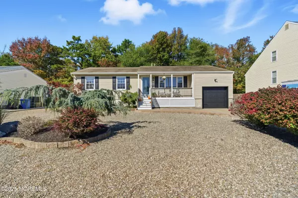 254 S William Cook Boulevard, Manahawkin, NJ 08050