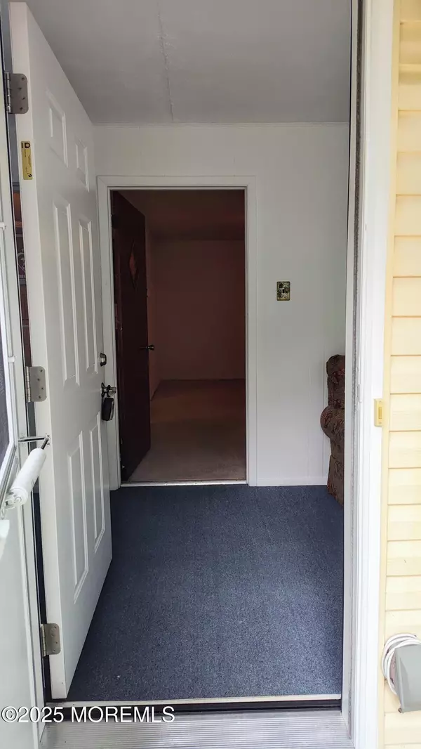 Whiting, NJ 08759,4 Snowberry Lane #D