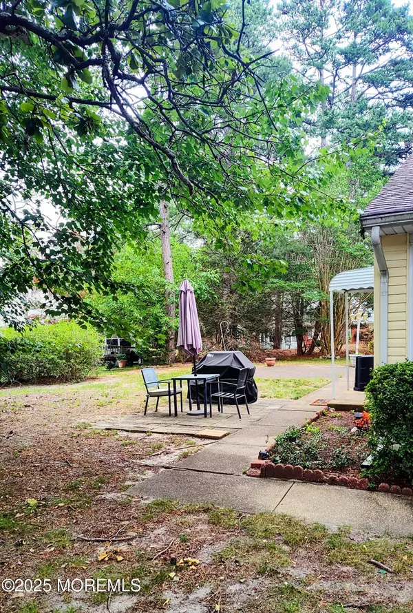 Whiting, NJ 08759,4 Snowberry Lane #D