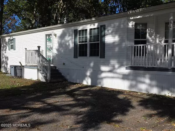 Barnegat, NJ 08005,100 Cedar Lane