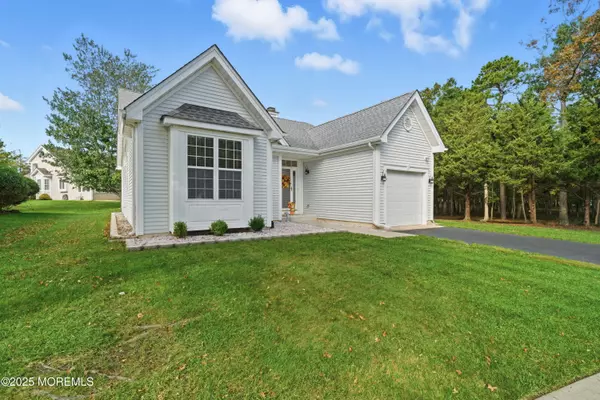 Barnegat, NJ 08005,7 River Bend Court