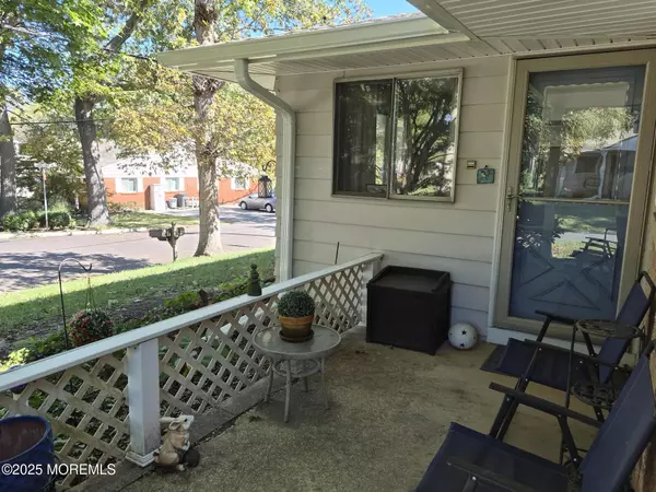 Manchester, NJ 08759,18 Blue Jay Street #A