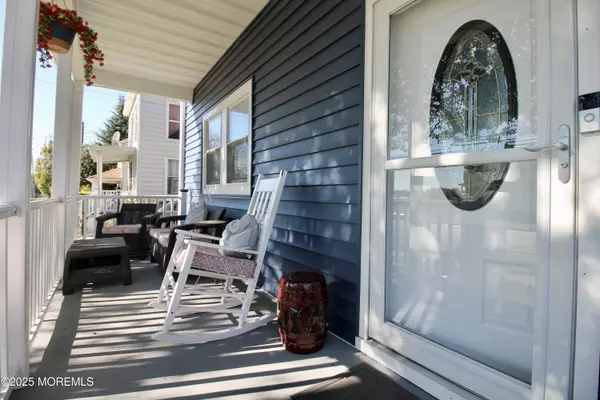 Freehold, NJ 07728,65 Manalapan Avenue