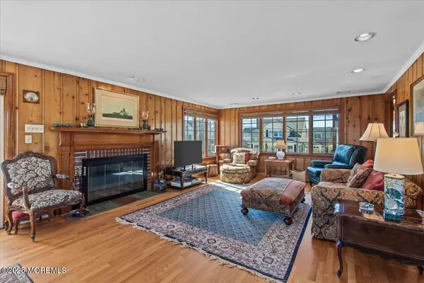 Mantoloking, NJ 08738,262 Sunset Lane