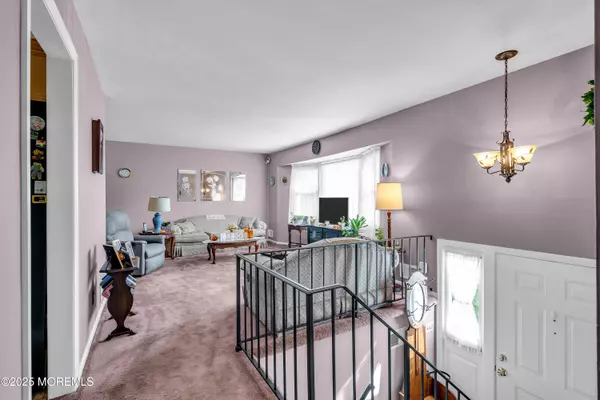 Hazlet, NJ 07730,8 Daniel Drive