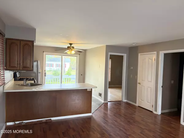 Wall, NJ 07719,2501 Bedford Corners Lane #11