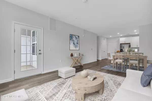 Barnegat, NJ 08005,750 Lighthouse Drive #1202