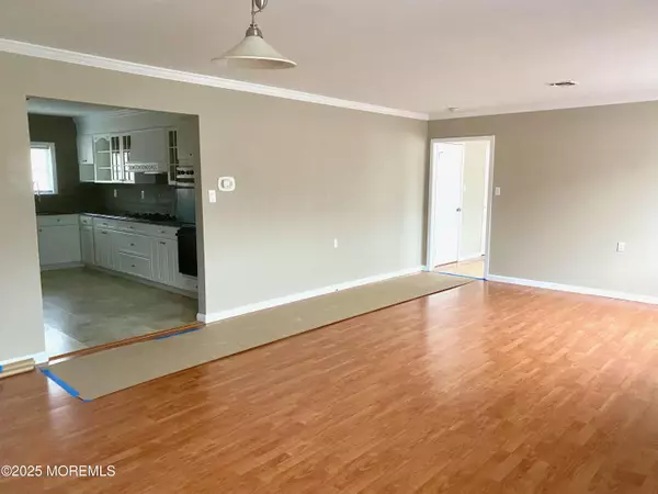 Toms River, NJ 08757,20 Saint Kitts Drive