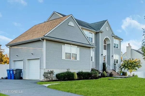Toms River, NJ 08755,1668 Kalvel Court
