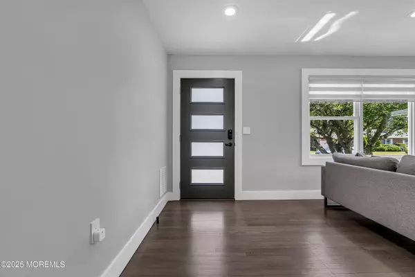 West Long Branch, NJ 07764,14 Fulton Avenue