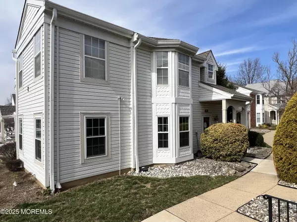 Freehold, NJ 07728,48 Tulip Lane