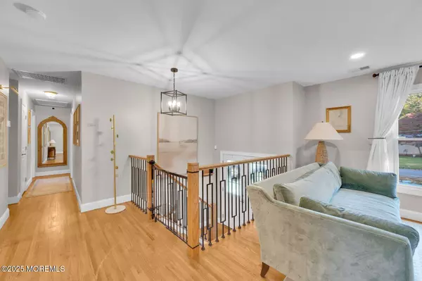 Morganville, NJ 07751,29 Baldwin Avenue