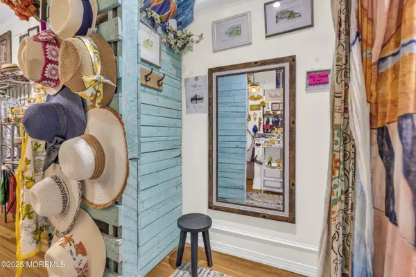 Ocean Grove, NJ 07756,60 Main Avenue #Store #1