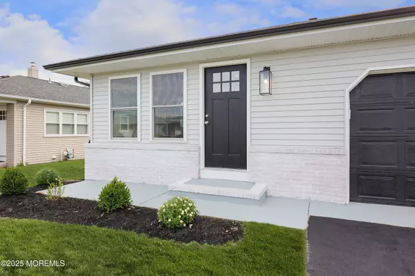 Toms River, NJ 08757,48 Harrington Drive S