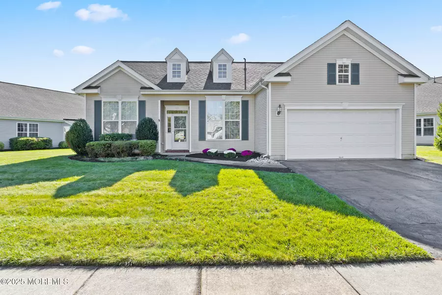 33 Bunker Hill Drive, Allentown, NJ 08501