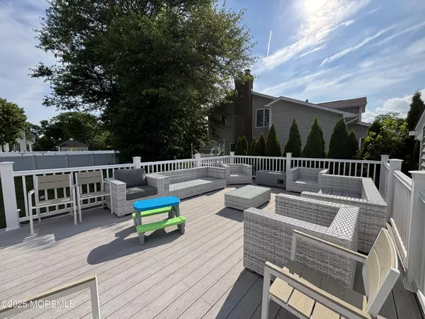 Long Branch, NJ 07740,516 2nd Avenue