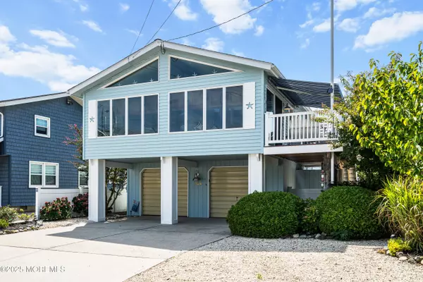 328 W 6th Street, Ship Bottom, NJ 08008