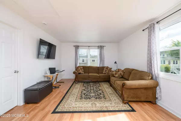 Port Monmouth, NJ 07758,62 Brainard Avenue