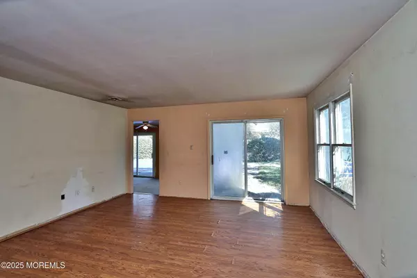 Neptune Township, NJ 07753,309 Deal Avenue