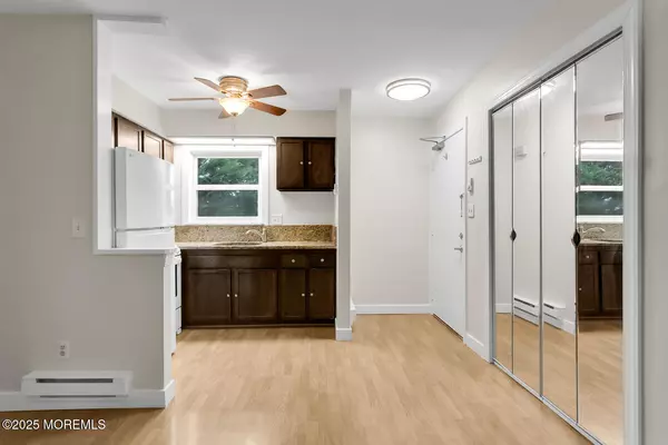 Highlands, NJ 07732,321 Shore Drive #28