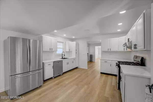 Jamesburg, NJ 08831,201 Gatzmer Avenue #A