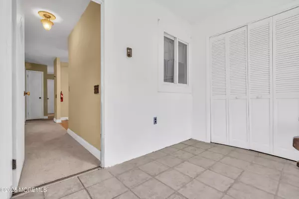 Whiting, NJ 08759,14 Betsy Ross Lane #A