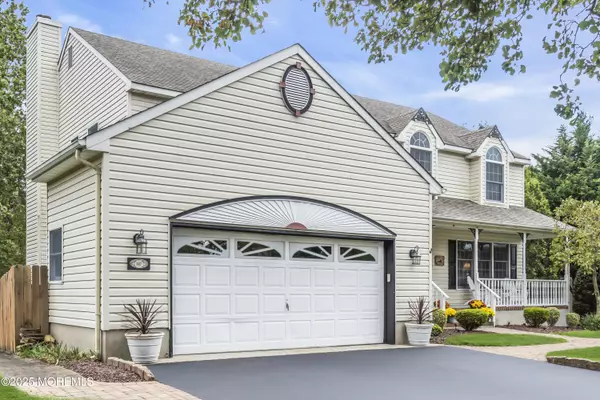 Lanoka Harbor, NJ 08734,687 Colgate Avenue