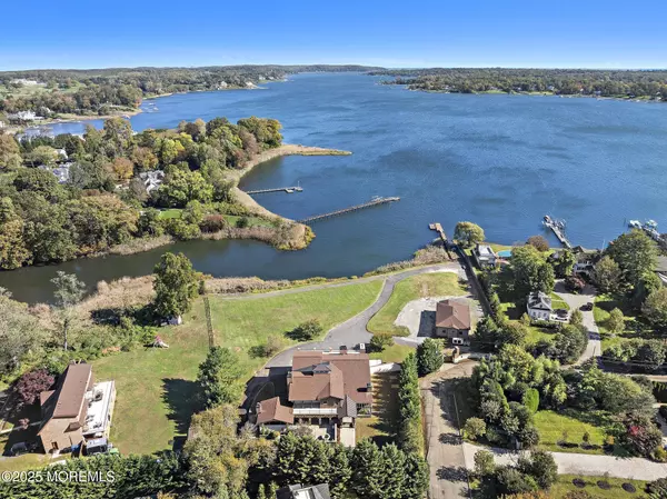 Red Bank, NJ 07701,233 Conover Lane