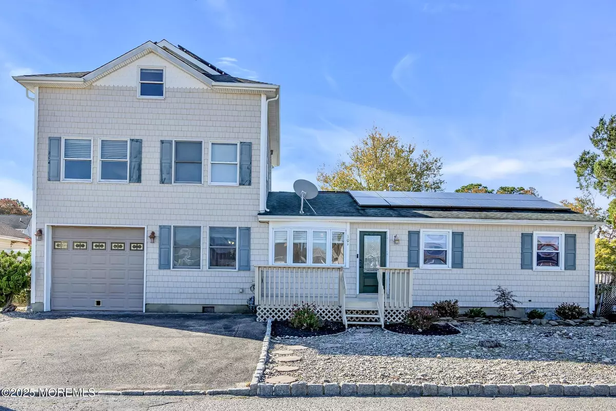 Forked River, NJ 08731,101 Clearwater Drive