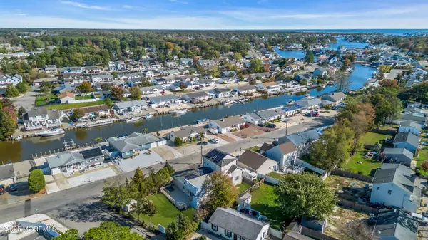 101 Clearwater Drive, Forked River, NJ 08731