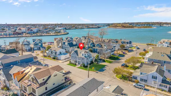 Manasquan, NJ 08736,573 Perch Avenue